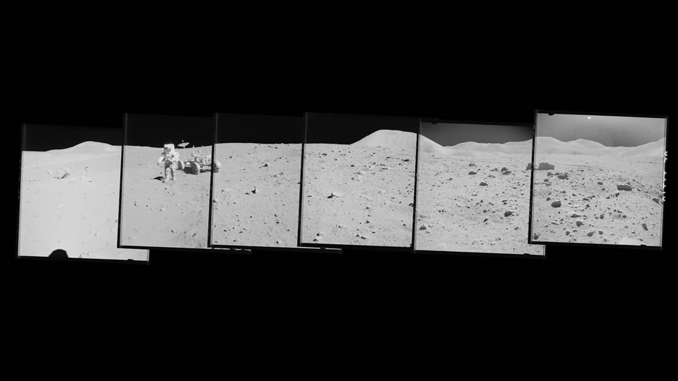 1971年阿波罗15号执行任务时的合成照片 (© NASA)
