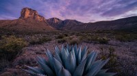 瓜达卢佩山脉国家公园日出时的埃尔卡皮坦山，德克萨斯州，美国 (© Adam Mowery/Tandem Stills + Motion)