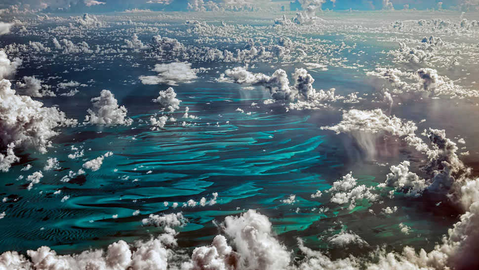 加勒比海上空的积云 (© F. M. Kearney/plainpicture)