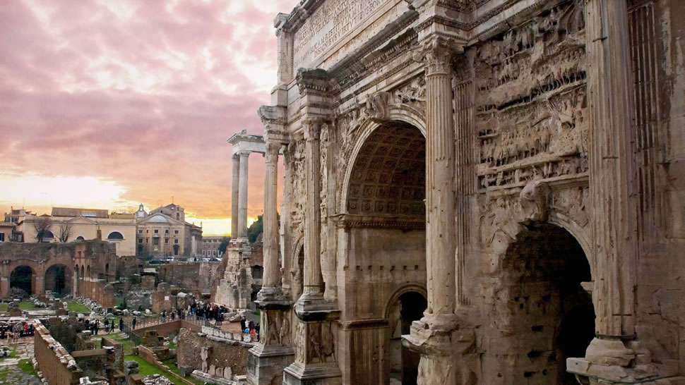 古罗马广场上的塞维鲁凯旋门 (© Pietro Canali/eStock Photo)