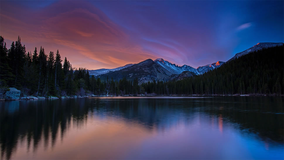 落基山国家公园的朗斯峰，科罗拉多州 (© Andrew R. Slaton/Tandem Stills + Motion)