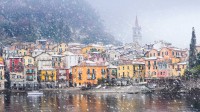 科莫湖，意大利瓦伦纳 (© Andrea Comi/Getty Images)
