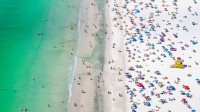 西耶斯塔海滩鸟瞰图，佛罗里达西耶斯塔岛 (© Julie Palermo/Getty Images)