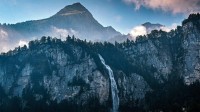 莱辛巴赫瀑布，瑞士伯尔尼高地 (© Chris Milne/Alamy)