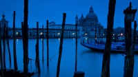 大运河和安康圣母圣殿，意大利威尼斯 (© Jim Richardson/Offset by Shutterstock)