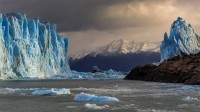 冰川国家公园中的佩里托莫雷诺冰川，阿根廷 (© Juergen Schonnop/Getty Images)