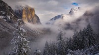 暴风雪散去，加利福尼亚优胜美地国家公园 (© Jeff Lewis/Tandem Stills + Motion)