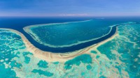 大堡礁的航拍图，澳大利亚 (© AirPano LLC/Amazing Aerial Agency)