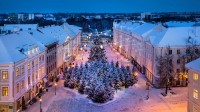 市政厅广场，塔尔图，爱沙尼亚 (© Westend61/Getty Images)