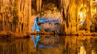 海王星石窟，撒丁岛， 意大利 (© Carlo Murenu/Getty Images)